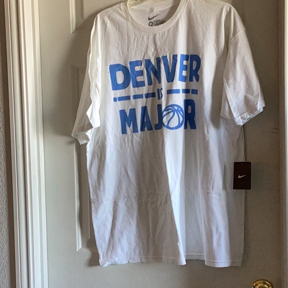 Nike set White and Blue Graphic T-Shirt and short